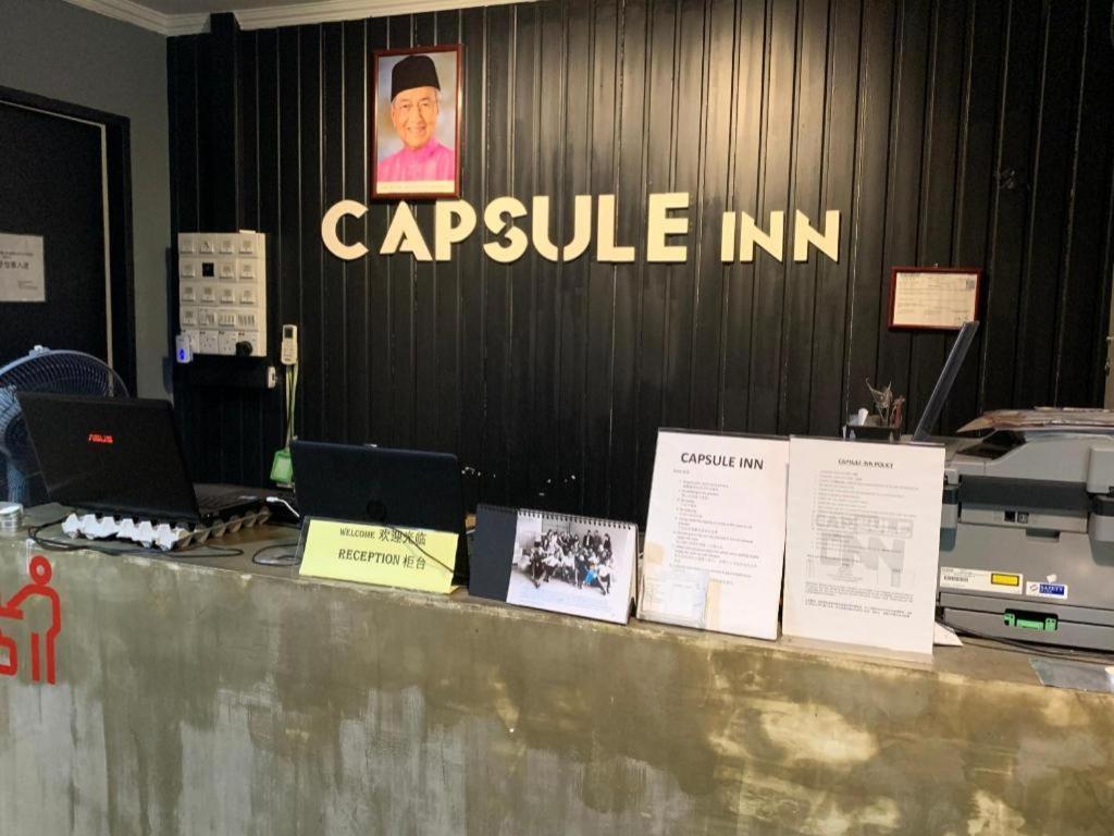 SPOT ON 89726 Capsule Inn Kota Kinabalu Exterior foto